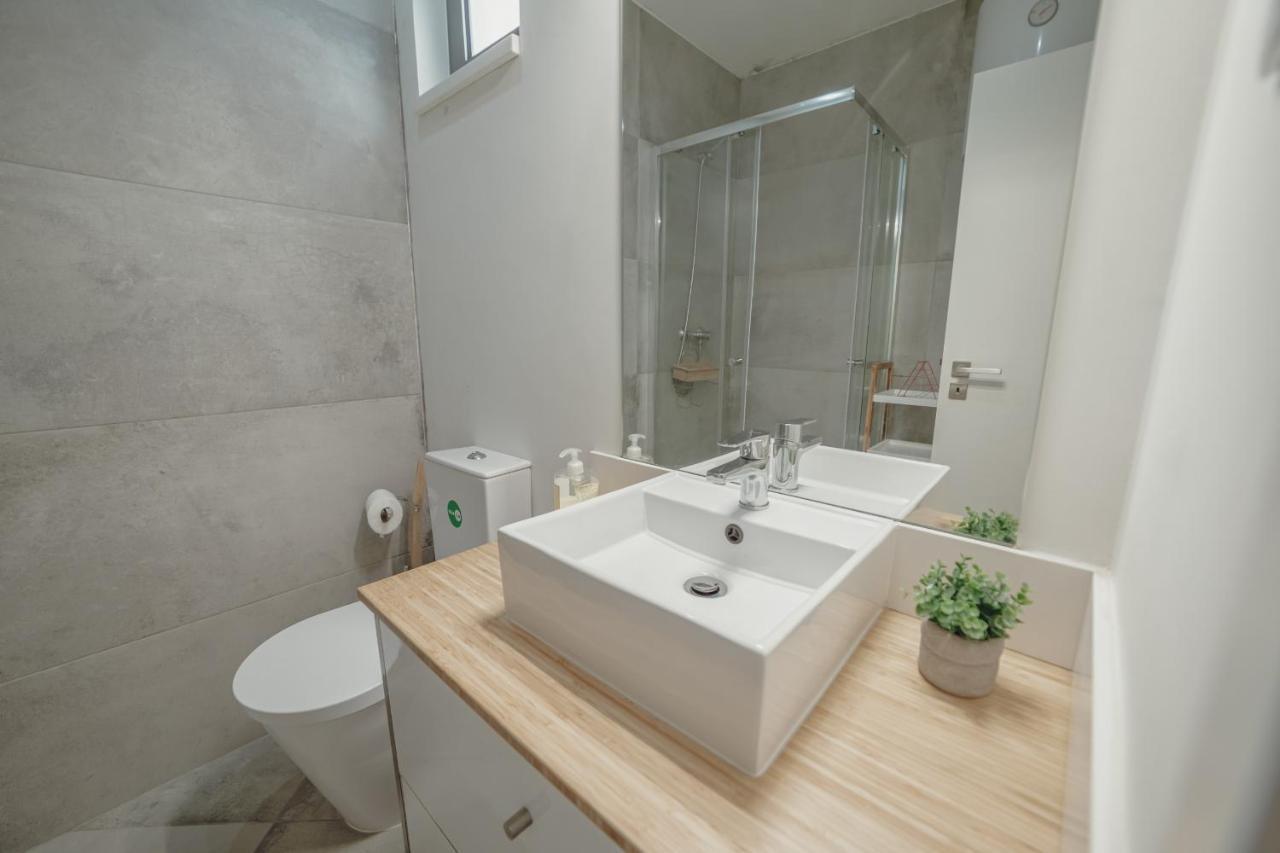 Mezzanine Stylish Apartments By Vacationy OOporto Exteriör bild