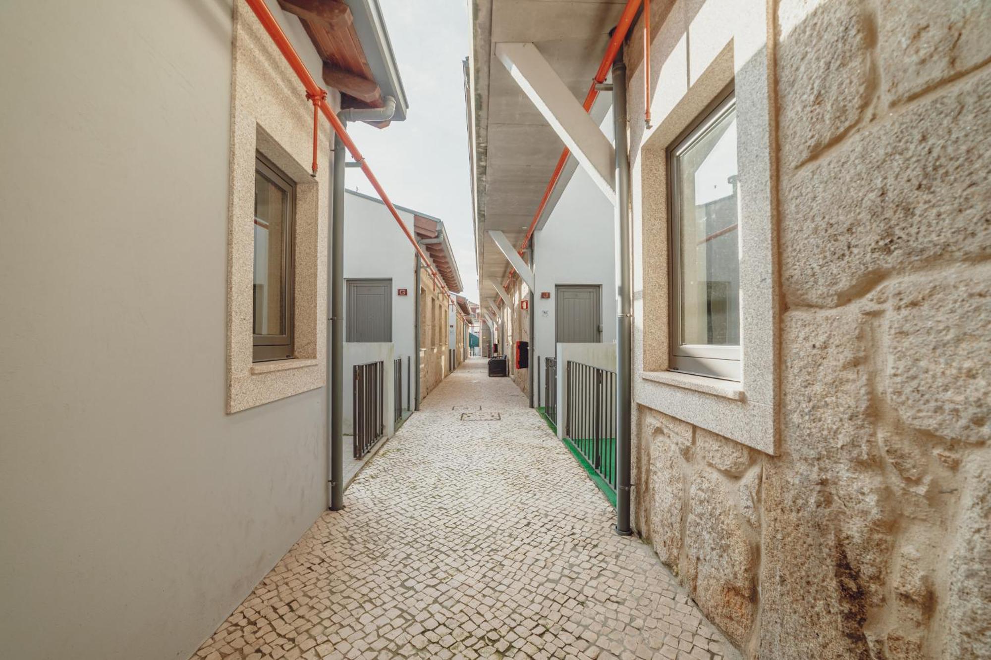Mezzanine Stylish Apartments By Vacationy OOporto Exteriör bild